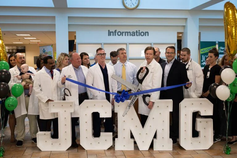 JCMG-30Th Ribbon Cutting IMG 948 Jpg